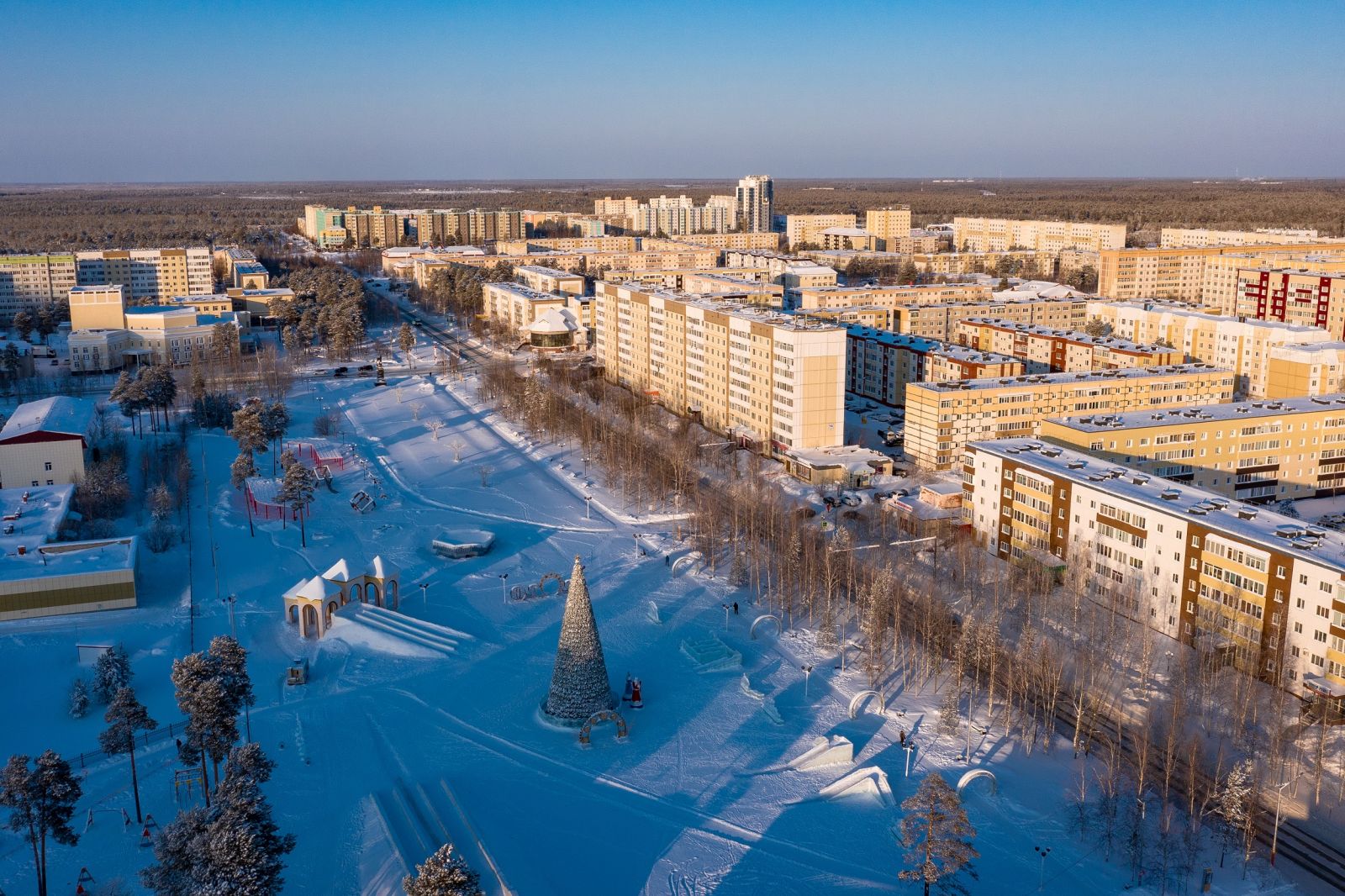 При поддержке ЛУКОЙЛа в Югре реализуется образовательно-туристический  проект «Город открытий - Когалым»