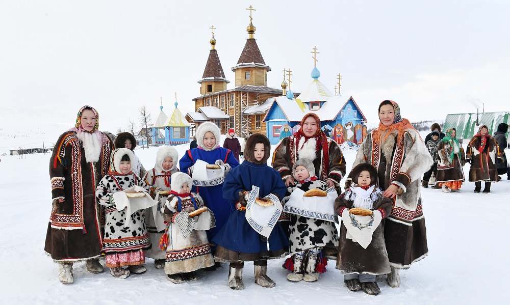 Жители города сибири. Коренные малочисленные народы севера ЯНАО. Коренные народы Ямало Ненецкого автономного округа. Коренные малочисленные народы ЯНАО.